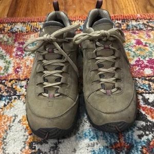 Vasque Hiking Shoes